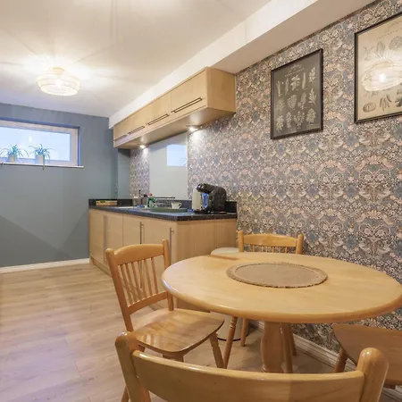 Luxurious Scottish Apartment Perth Exterior photo