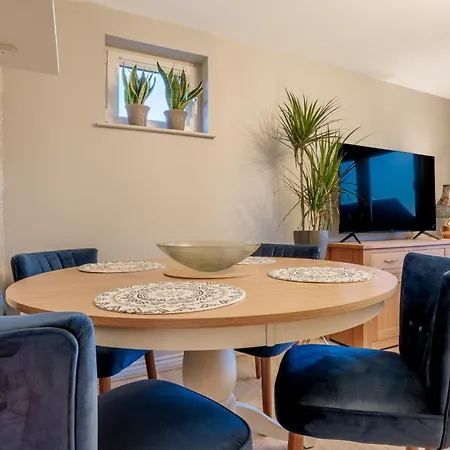 Luxurious Scottish Apartment Perth Exterior photo